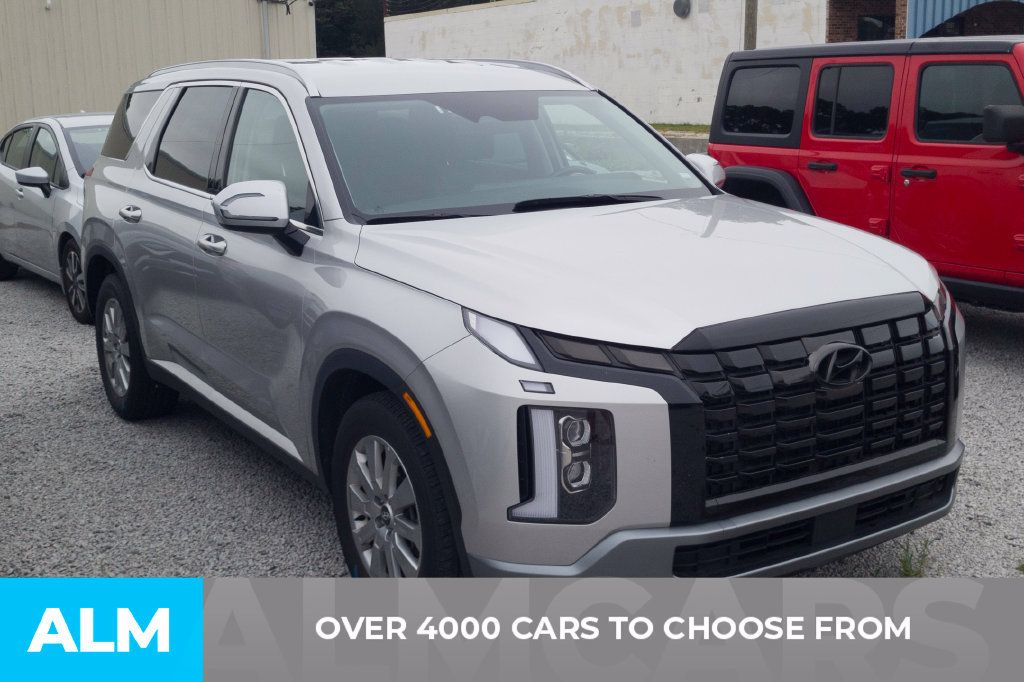 Certified 2025 Hyundai Palisade SEL FWD image 2