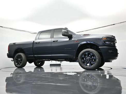 New 2026 RAM 2500 Big Horn AWD/4WD image 39