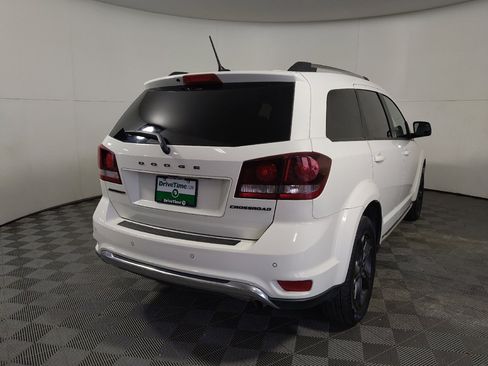 Used 2017 Dodge Journey Crossroad FWD image 7