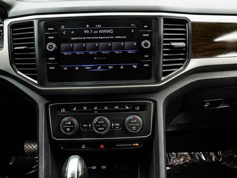 Used 2021 Volkswagen Atlas SE FWD image 26
