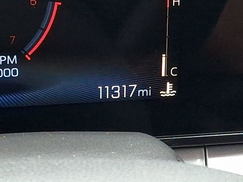 Used 2024 Chevrolet Trax LT w/ Driver Confidence Package image 19