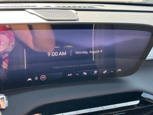 New 2026 Buick Enclave Preferred w/ Power Package image 9