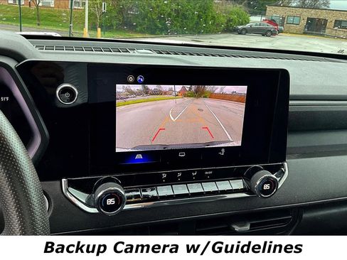 Used 2025 Chevrolet Colorado Trail Boss image 15