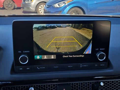 Used 2024 Honda Civic Sport image 9