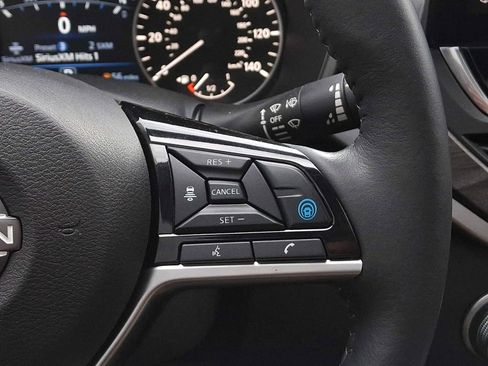 Used 2024 Nissan Altima 2.5 SL FWD image 24