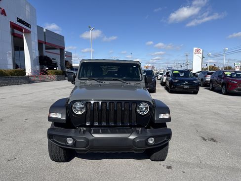 Used 2022 Jeep Wrangler Unlimited Sport image 8
