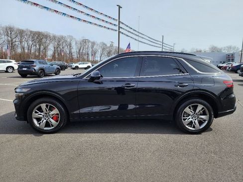 Used 2022 Genesis GV70 3.5T Sport w/ Sport Advanced Package image 4