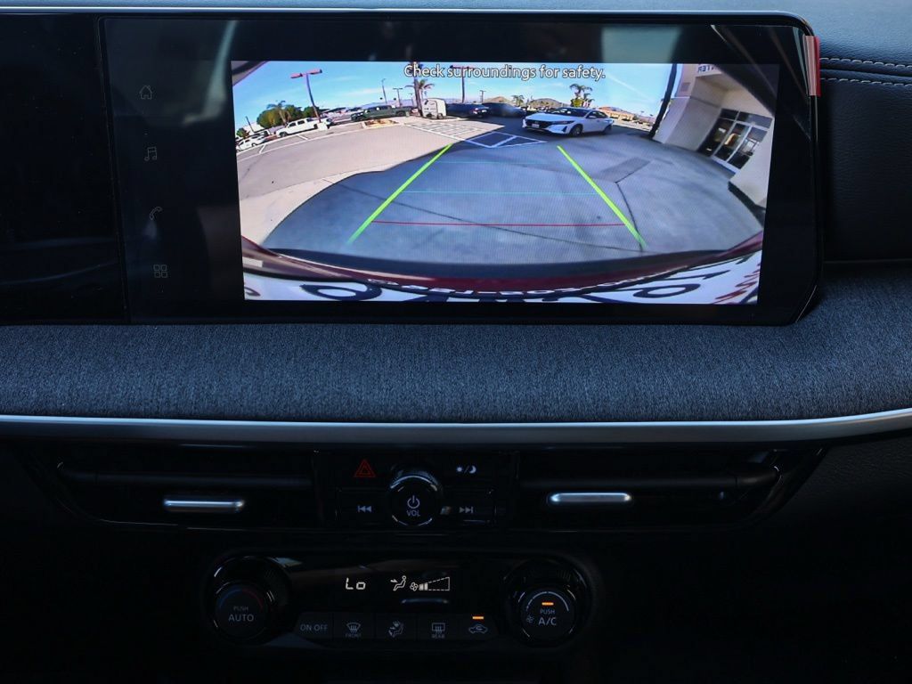 Used 2026 Nissan Kicks SV FWD image 31
