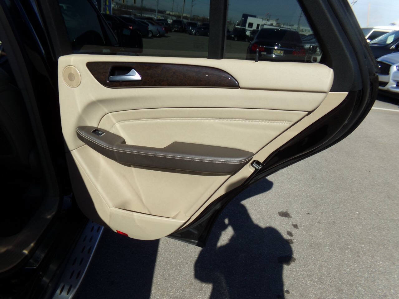 Used 2014 Mercedes-Benz ML 350 2WD image 24