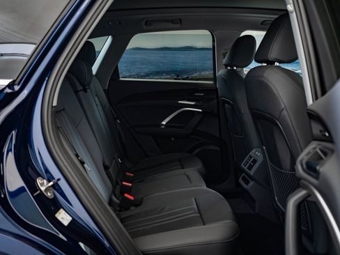 New 2025 Audi Q5 2.0T Premium Plus image 45