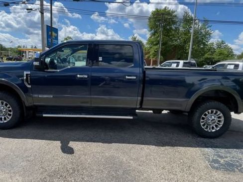 Used 2020 Ford F350 Lariat w/ Lariat Ultimate Package AWD/4WD image 7