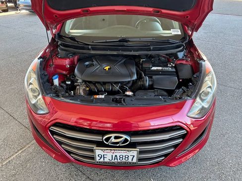 Used 2016 Hyundai Elantra GT FWD image 24