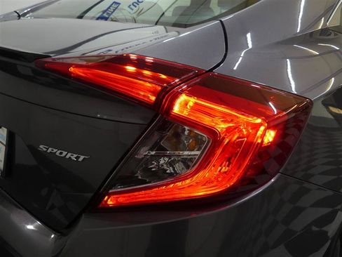 Used 2020 Honda Civic Sport image 14