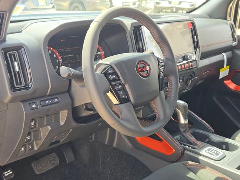 New 2026 Nissan Frontier PRO-4X AWD/4WD image 10