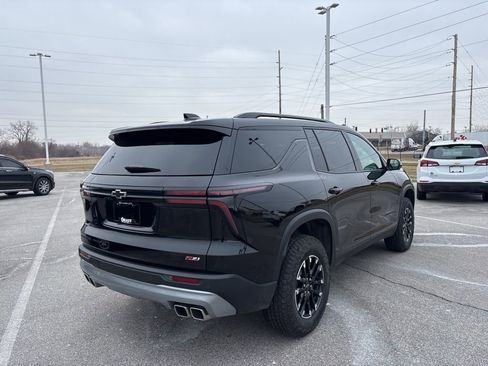 Used 2025 Chevrolet Traverse Z71 w/ Driver Confidence Package image 5