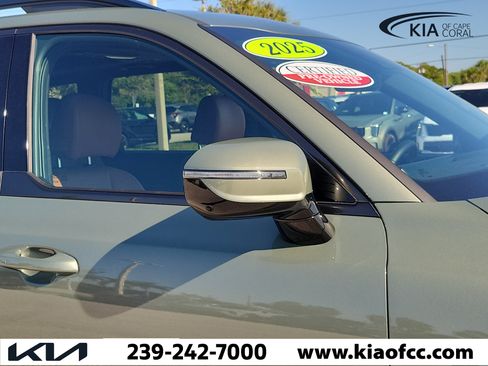 Certified 2025 Kia Telluride SX X-Line AWD/4WD image 8