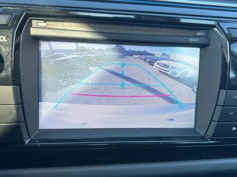 Used 2016 Toyota Corolla S Premium image 15