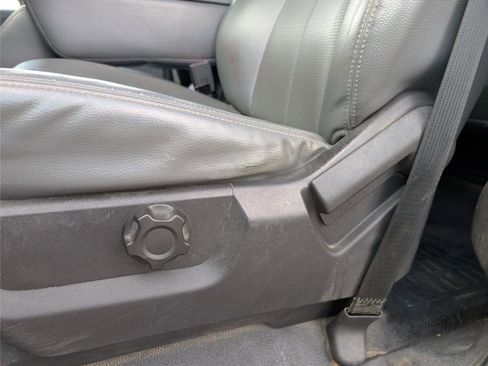 Used 2014 Ford F450 XL w/ Power Equipment Group image 10