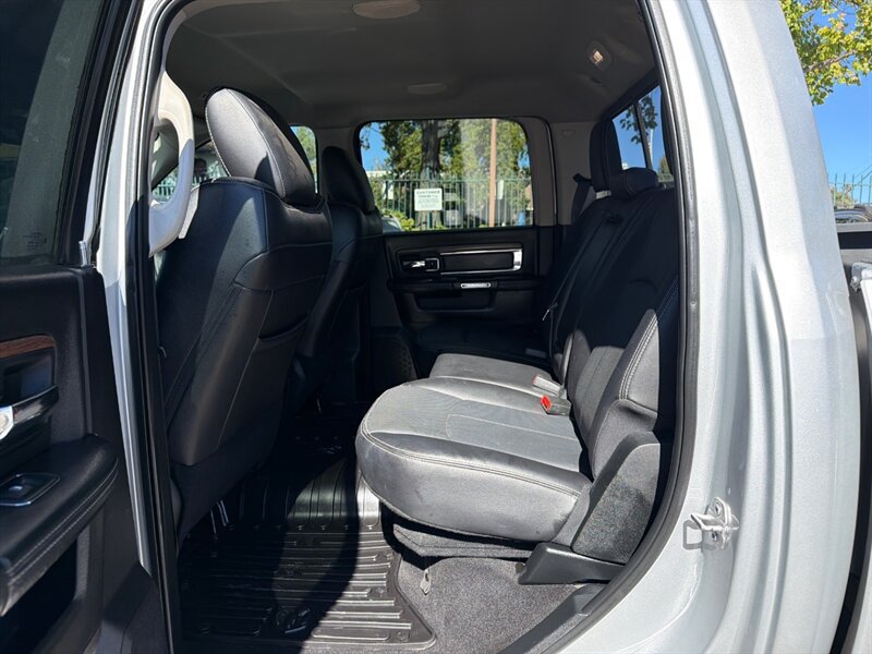 Used 2018 RAM 2500 Laramie w/ Convenience Group AWD/4WD image 21