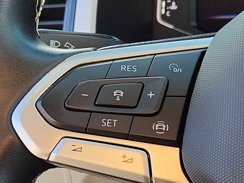 Used 2022 Volkswagen Atlas SE image 20