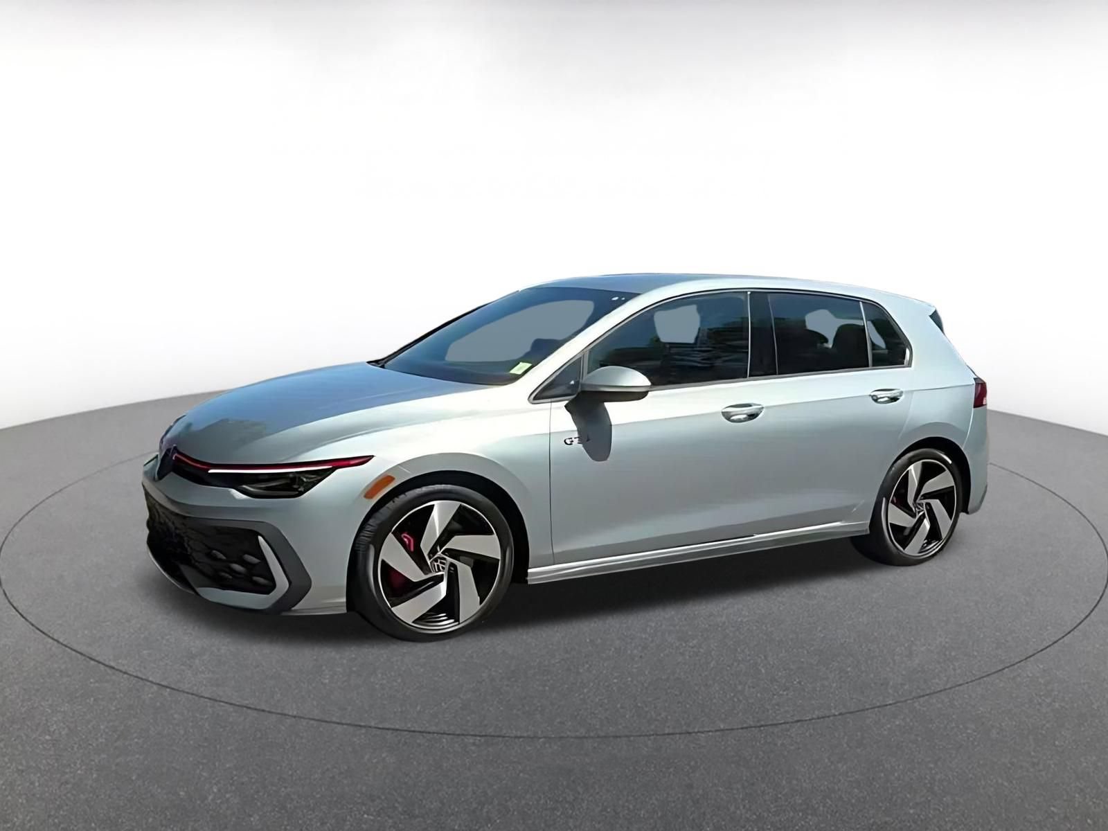 Used 2026 Volkswagen Golf S FWD image 7