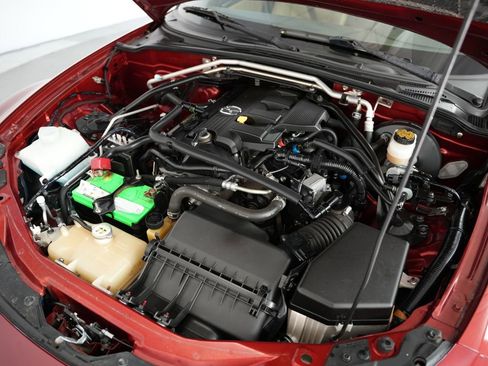 Used 2011 MAZDA MX-5 Miata Grand Touring w/ Premium Pkg RWD image 41