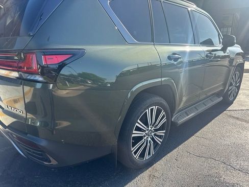 Used 2023 Lexus LX 600 4WD w/ Appearance Package image 4