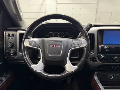 Used 2016 GMC Sierra 2500 SLT w/ Duramax Plus Package AWD/4WD image 28