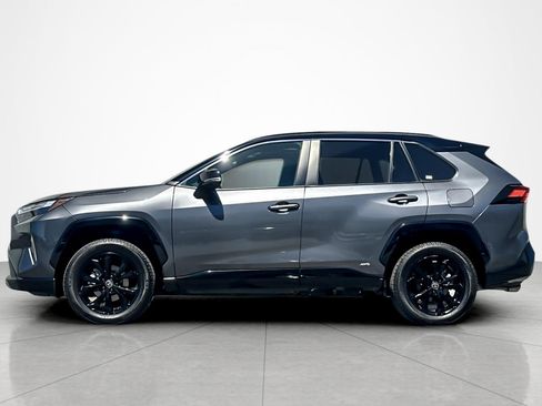 Used 2023 Toyota RAV4 XSE AWD/4WD image 2