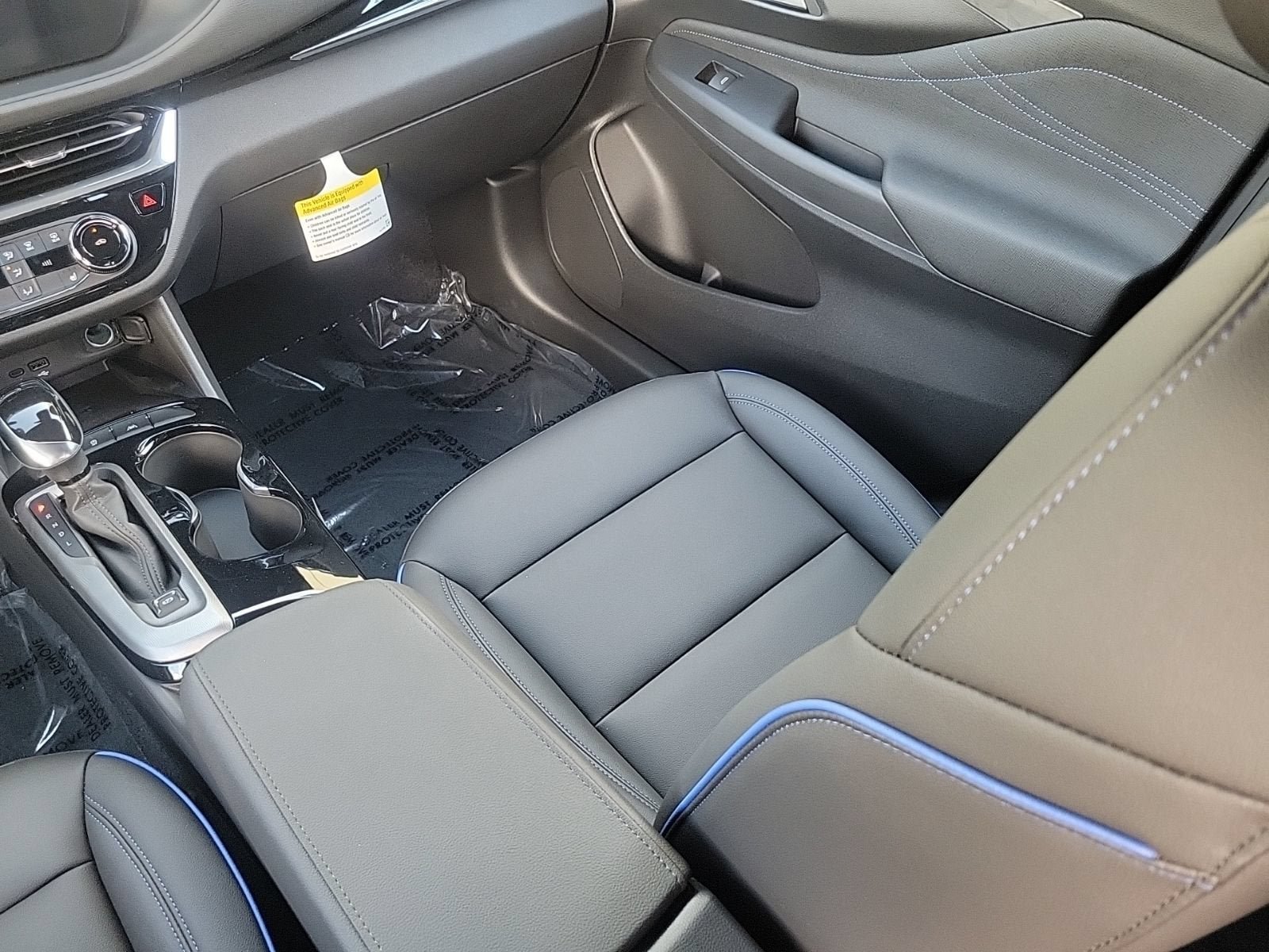 New 2026 Buick Envista Sport Touring w/ Convenience I Package FWD image 12