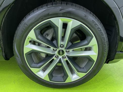 Used 2021 Audi Q7 3.0T Premium Plus w/ Executive Package image 15