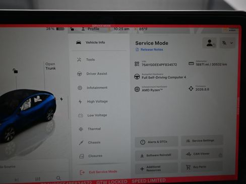Used 2023 Tesla Model Y Long Range AWD/4WD image 18