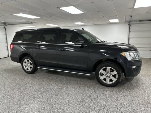 Used 2019 Ford Expedition Max XLT w/ Equipment Group 202A AWD/4WD image 1