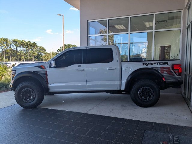 Used 2025 Ford F150 Raptor w/ Equipment Group 803A Raptor R AWD/4WD image 3