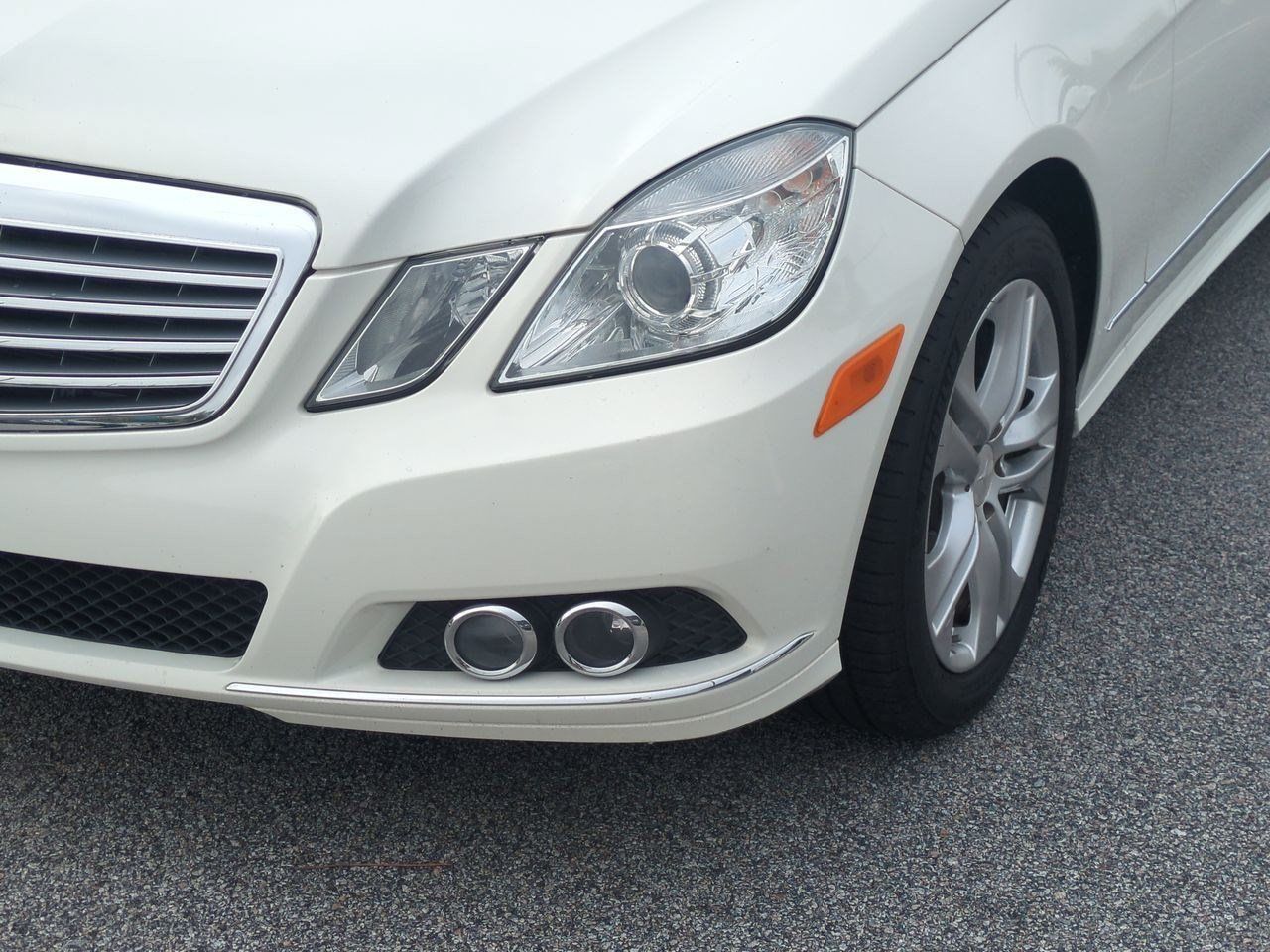 Used 2010 Mercedes-Benz E 350 Sedan image 10