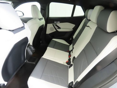 New 2026 BMW X2 xDrive28i w/ Technology Package image 20