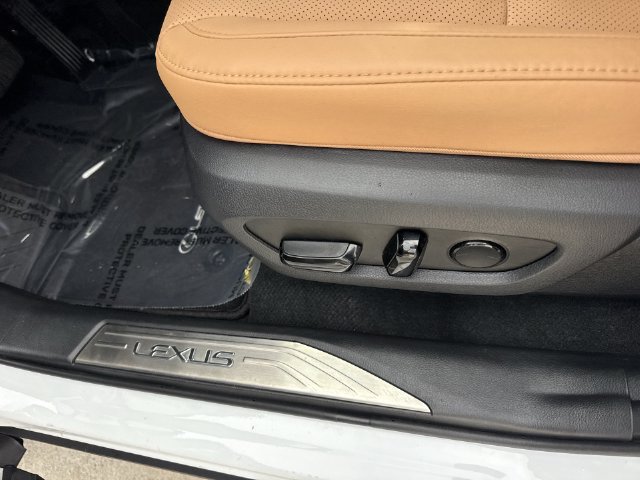 Certified 2026 Lexus NX 350 AWD w/ Accessory Package (Z1) image 12