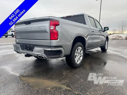 Used 2023 Chevrolet Silverado 1500 LTZ w/ Z71 Off-Road Package AWD/4WD image 8