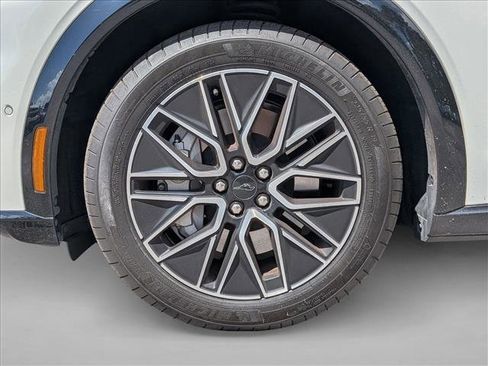 Used 2024 Ford Mustang Mach-E Premium RWD image 18