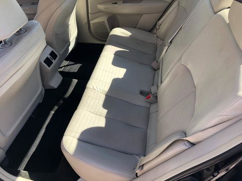 Used 2014 Subaru Legacy 2.5i Limited image 24