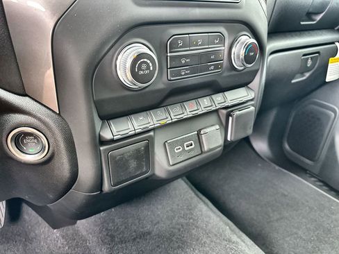 New 2026 GMC Sierra 1500 Pro w/ Pro Value Package image 27