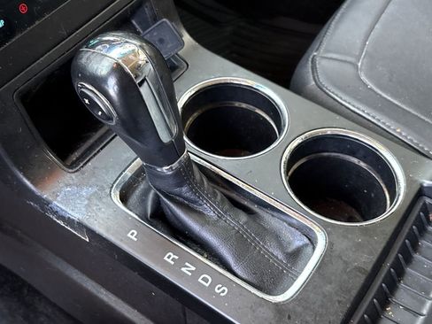 Used 2018 Ford Flex Limited w/ Class III Trailer Tow Package image 27