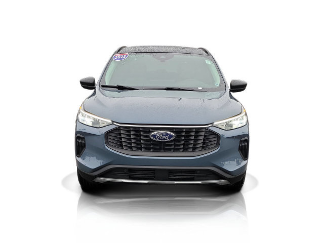 Certified 2023 Ford Escape Active w/ Tech Pack #1 AWD/4WD image 2