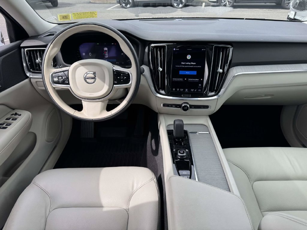 Certified 2024 Volvo S60 B5 Plus w/ Climate Package AWD/4WD image 11