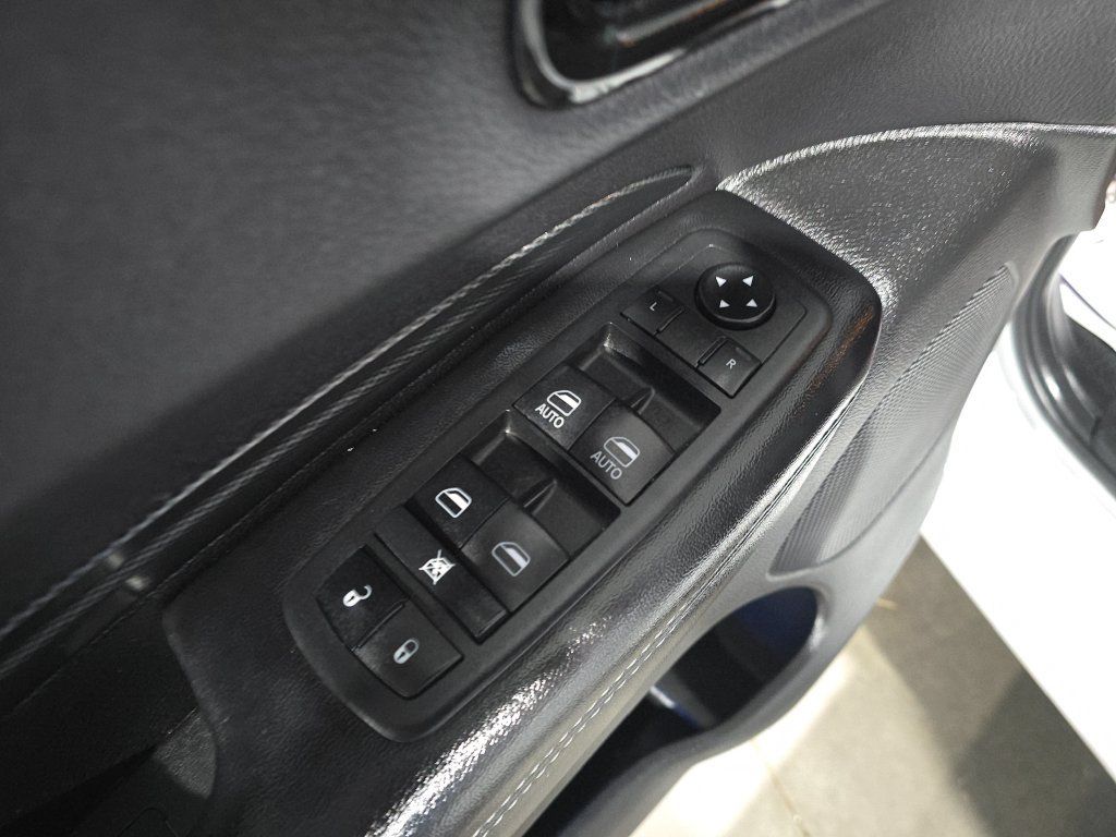 Used 2021 Dodge Durango GT AWD/4WD image 11