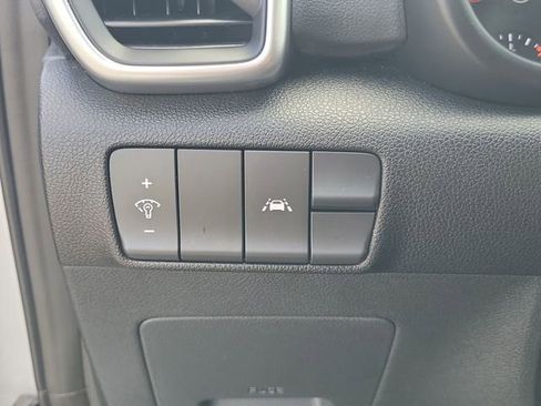 Used 2022 Kia Sportage LX AWD/4WD image 26