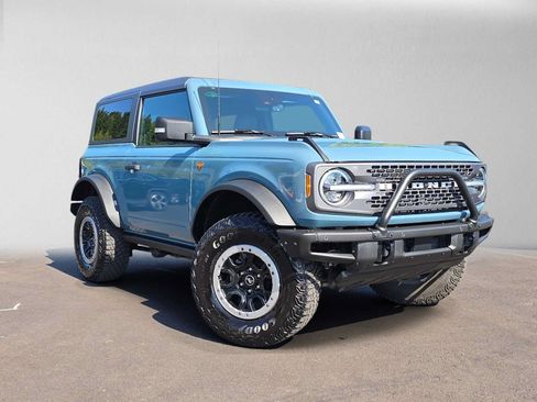 Used 2022 Ford Bronco Badlands AWD/4WD image 2