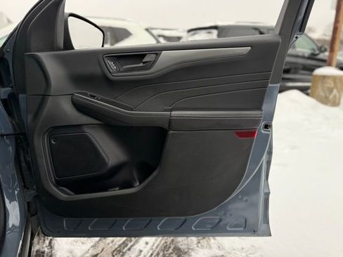 Certified 2023 Ford Escape Active image 16