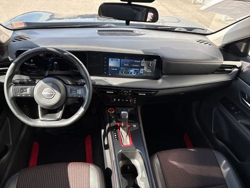 Certified 2025 Nissan Kicks SR AWD/4WD image 12