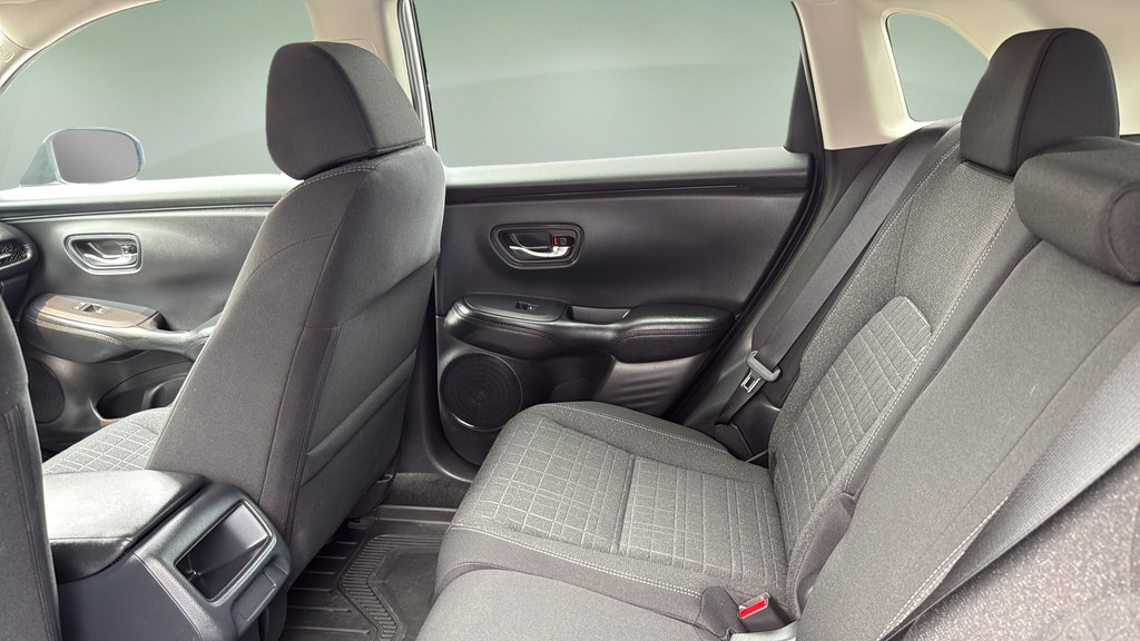 Used 2026 Honda HR-V LX image 15